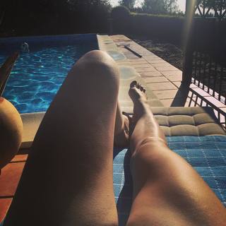 Kirsty Gallacher feet photo thumbnail