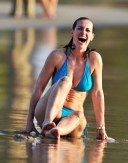 Kirsty Gallacher feet photo thumbnail