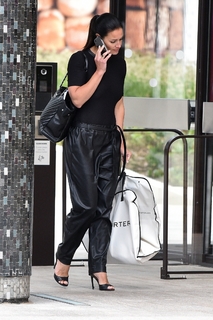 Kirsty Gallacher feet photo thumbnail