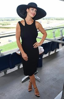 Kirsty Gallacher feet photo thumbnail