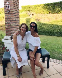 Kirsty Gallacher feet photo thumbnail