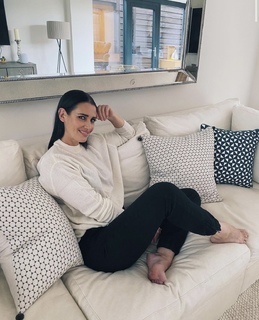 Kirsty Gallacher feet photo thumbnail