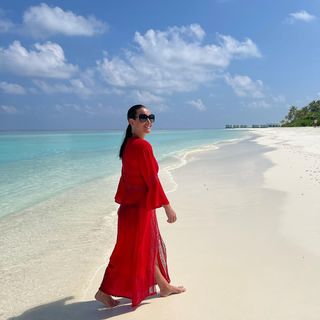 Kirsty Gallacher feet photo thumbnail