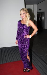 Kirsty Leigh Porter feet photo 13