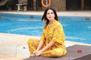 Kirti Kulhari feet photo 19