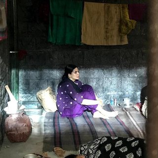 Kirti Kulhari feet photo 14