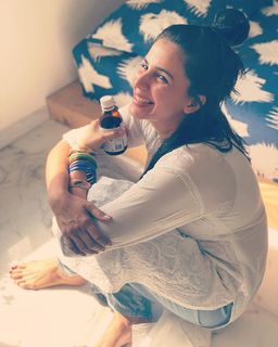 Kirti Kulhari feet photo 17