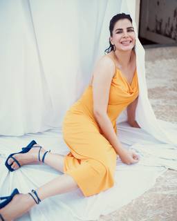 Kirti Kulhari feet photo 16