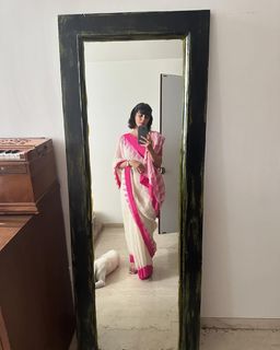Kirti Kulhari feet photo 20