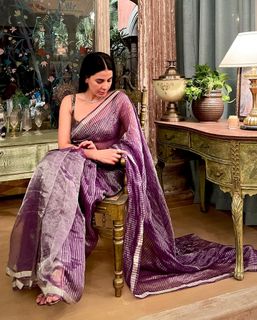 Kirti Kulhari feet photo 3