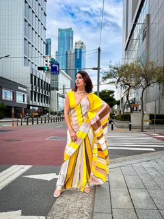 Kirti Kulhari feet photo 9