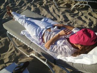 Kit Hoover feet photo thumbnail