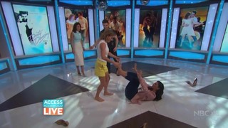 Kit Hoover feet photo thumbnail