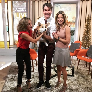 Kit Hoover feet photo thumbnail