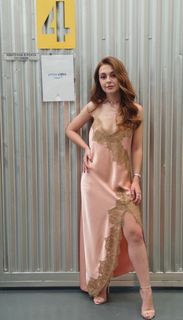 Klara Castanho feet photo 3