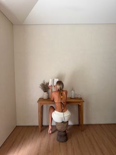Klara Hellqvist feet photo 4