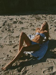 Klara Hellqvist feet photo 8