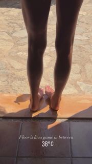 Klara Hellqvist feet photo 19