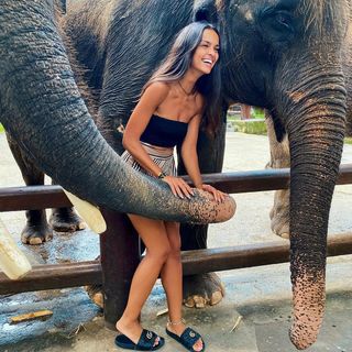 Klaudia El Dursi feet photo 2