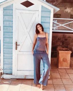 Klaudia Halejcio feet photo thumbnail