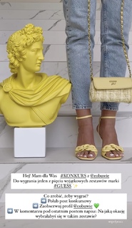 Klaudia Halejcio feet photo thumbnail