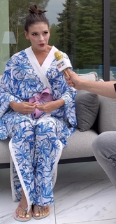 Klaudia Halejcio feet photo thumbnail