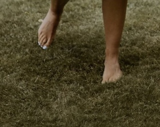 Klaudia Halejcio feet photo thumbnail