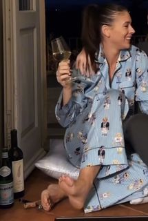 Klaudia Halejcio feet photo thumbnail