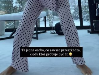 Klaudia Halejcio feet photo thumbnail