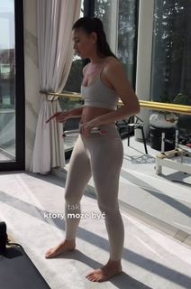 Klaudia Halejcio feet photo 13