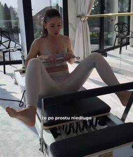 Klaudia Halejcio feet photo 11