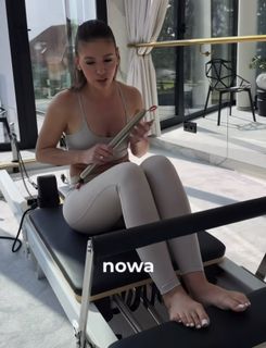 Klaudia Halejcio feet photo 10