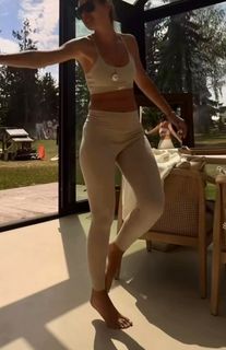 Klaudia Halejcio feet photo 20