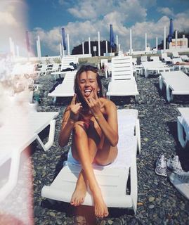 Klavdiya Vysokova feet photo thumbnail