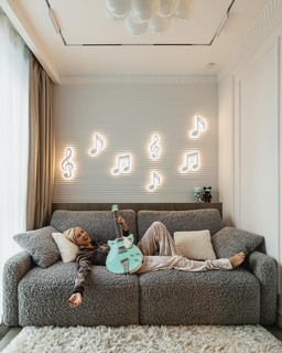 Klavdiya Vysokova feet photo thumbnail