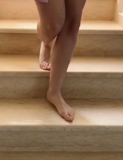 Klelia Andriolatou feet photo 1