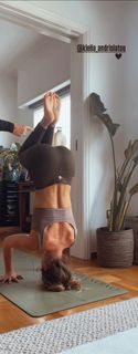 Klelia Andriolatou feet photo 11