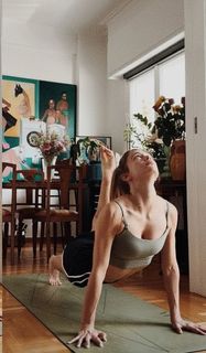 Klelia Andriolatou feet photo 9