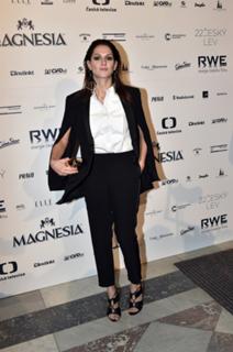 Klára Issová feet photo 8