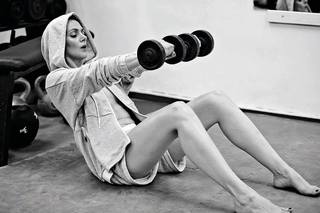 Klára Issová feet photo 4