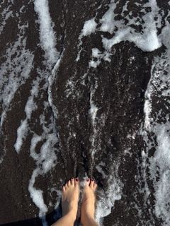 Klára Issová feet photo 12