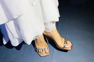 Ko Shibasaki feet photo 19