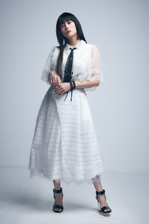 Ko Shibasaki feet photo 15