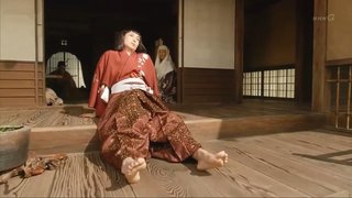 Ko Shibasaki feet photo 5