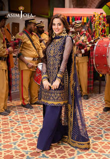 Komal Meer feet photo 14