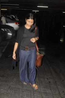 Konkona Sen Sharma feet photo 6