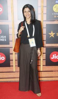 Konkona Sen Sharma feet photo 10