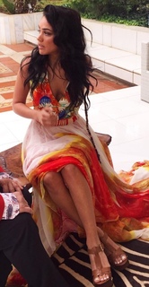 Konnie Metaxa feet photo 9