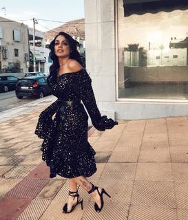 Konnie Metaxa feet photo 17