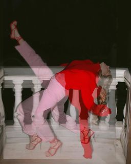 Konnie Metaxa feet photo 9